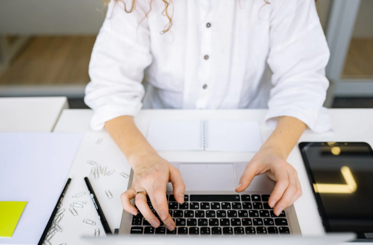 zaposlitveni oglas 2026