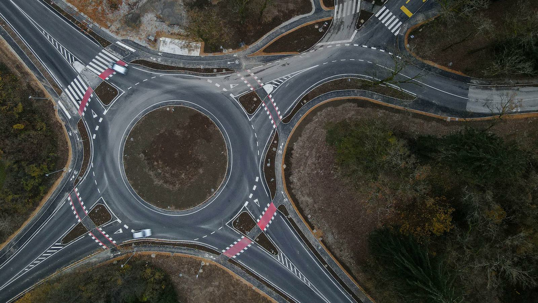 Nosilna slika za predstavitev delovnega mesta