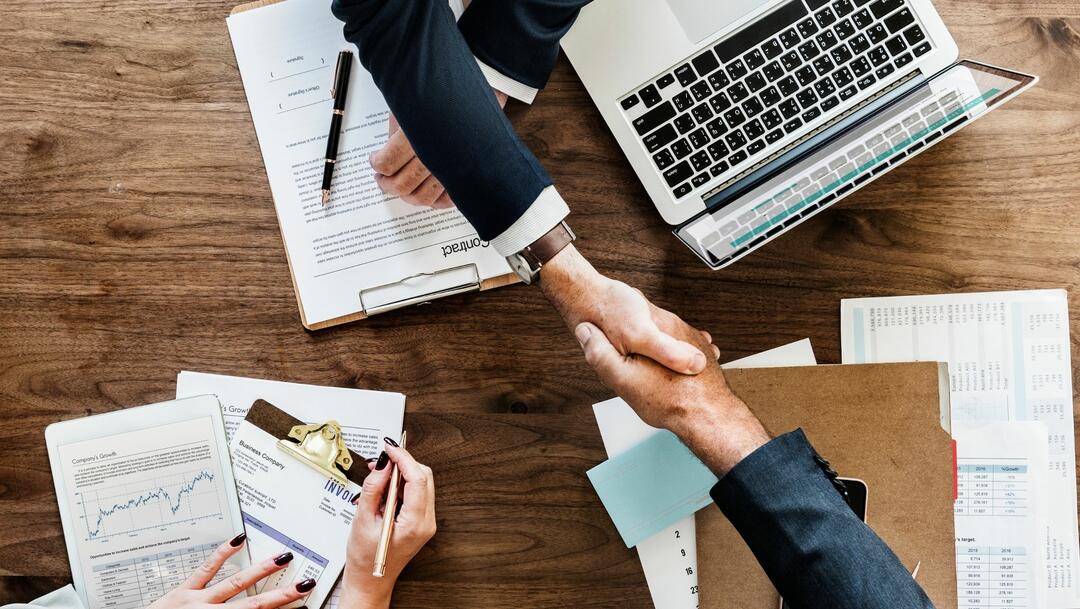 Nosilna slika za predstavitev delovnega mesta